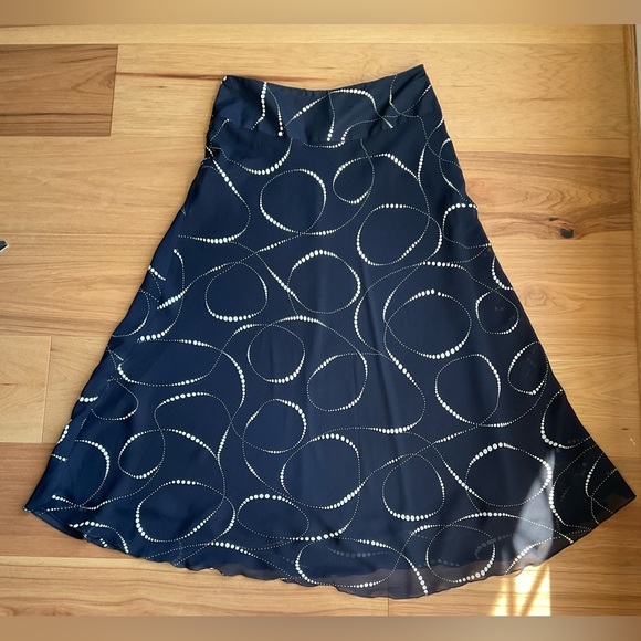 East 5th Dresses & Skirts - Easy 5th Asymmetrical Skirt